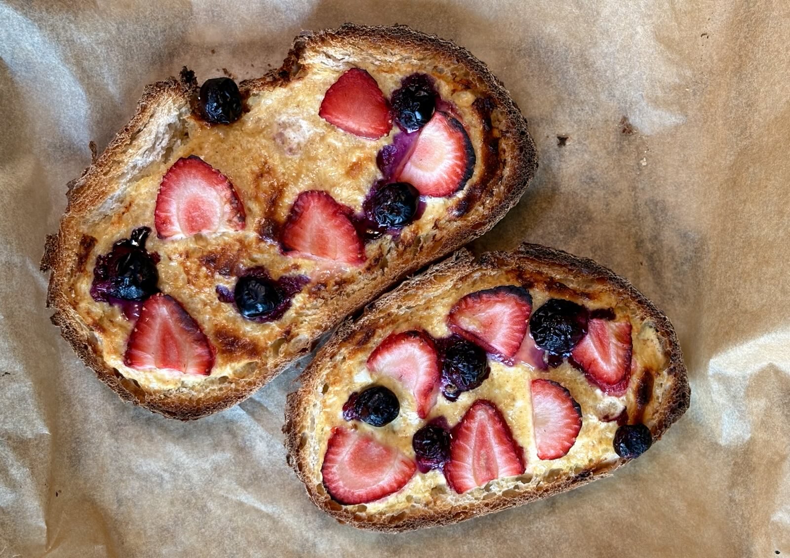 Custard Sourdough French Toast 🍞🍓✨