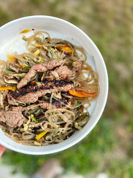 Japchae (Korean Sweet Potato Noodles with Marinated Steak) 🍜